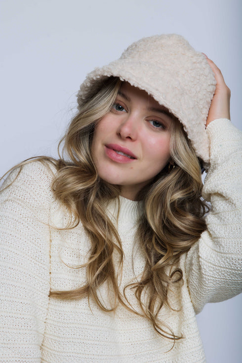 Let it Snow-Sherpa Bucket Hat
